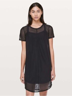lululemon athletica Ready to Reach Dress size 4